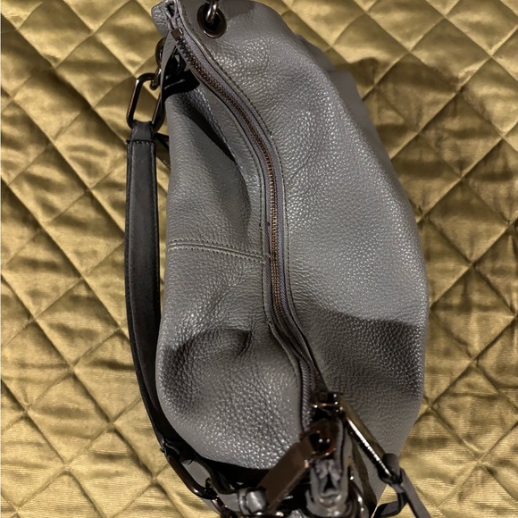 Vince Camuto Gray Leather Hobo with Chain Strap - Picture 3 of 9